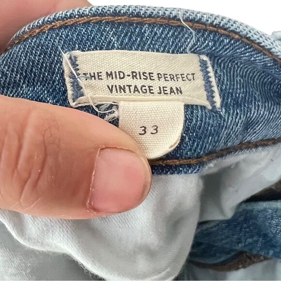 Madewell The Mid-Rise Perfect Vintage Jeans Ainsdale Wash Distressed Size 33 - Picture 8 of 10